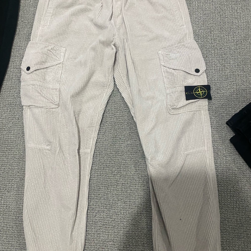 Stone Island Men's Light Beige Cargo Pants